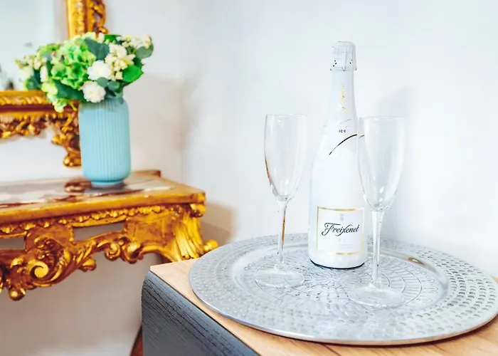 Living Vegova-with Parking Apartament Lublana