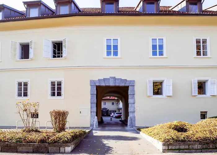 Apartament Living Vegova-with Parking