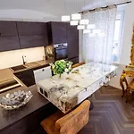 Lägenhet Living Vegova-with Parking *