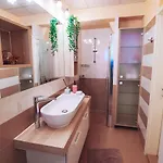 Living Vegova-with Parking Lägenhet *